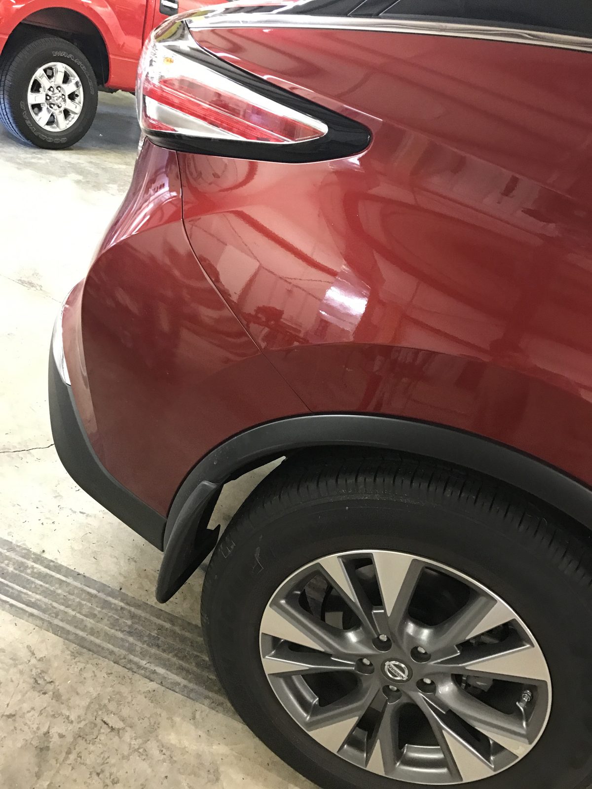 Nissan Murano rear quarter panel after paintless dent repair